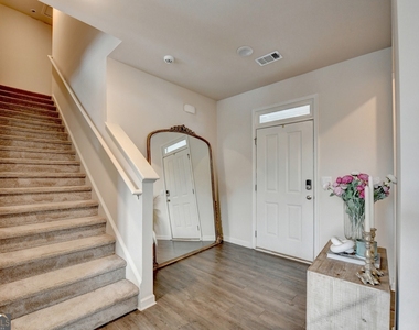 52 Brode Lane - Photo Thumbnail 3