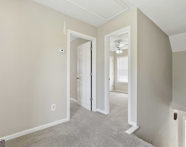 130 S Fairfield Drive - Photo Thumbnail 15