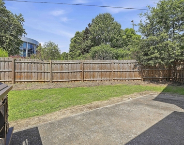 130 S Fairfield Drive - Photo Thumbnail 27