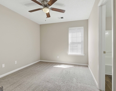 130 S Fairfield Drive - Photo Thumbnail 22