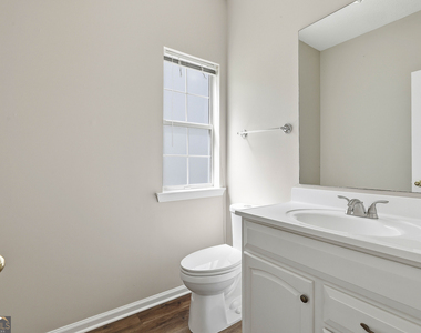 130 S Fairfield Drive - Photo Thumbnail 5