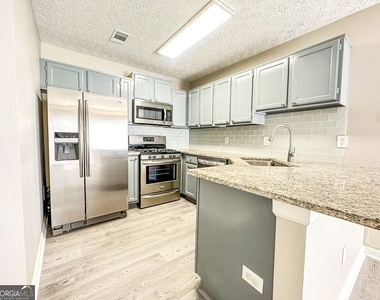 2747 Highland Ridge Nw - Photo Thumbnail 11