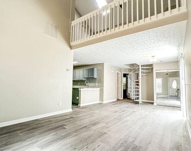 2747 Highland Ridge Nw - Photo Thumbnail 4