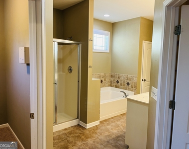71 Covington Terrace - Photo Thumbnail 16