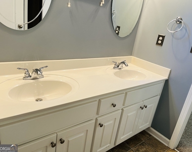 71 Covington Terrace - Photo Thumbnail 35