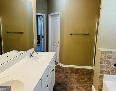 71 Covington Terrace - Photo Thumbnail 20