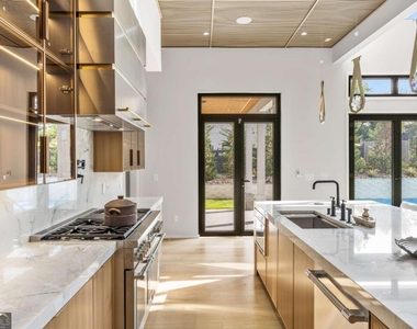 4232 Edgewood Court - Photo Thumbnail 28