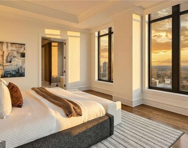 3376 Peachtree Road Ne - Photo Thumbnail 2