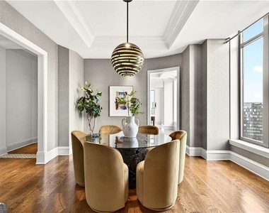 3376 Peachtree Road Ne - Photo Thumbnail 20