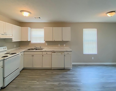 191 Harvell Drive - Photo Thumbnail 2