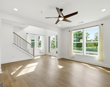 2042 Juliette Avenue - Photo Thumbnail 5
