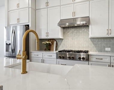 2042 Juliette Avenue - Photo Thumbnail 18