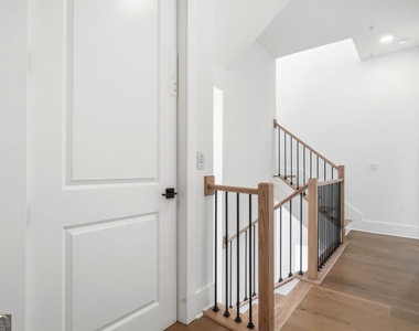 2042 Juliette Avenue - Photo Thumbnail 33
