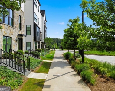 2042 Juliette Avenue - Photo Thumbnail 4