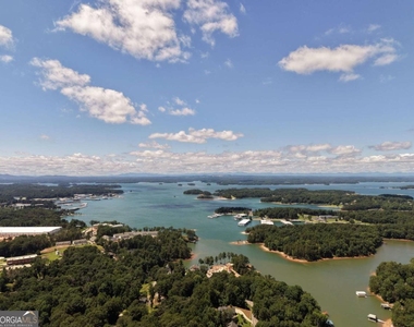 6181 Shoreland Circle - Photo Thumbnail 48