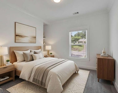 6181 Shoreland Circle - Photo Thumbnail 25