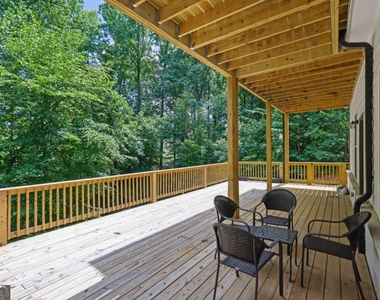 6181 Shoreland Circle - Photo Thumbnail 44