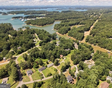 6181 Shoreland Circle - Photo Thumbnail 49