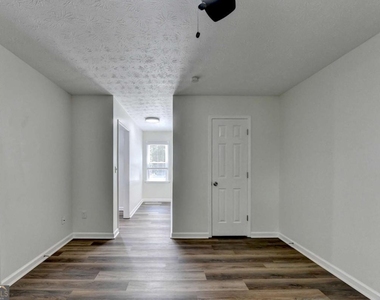 1530 Plunketts Road - Photo Thumbnail 43