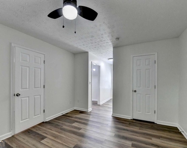 1530 Plunketts Road - Photo Thumbnail 42