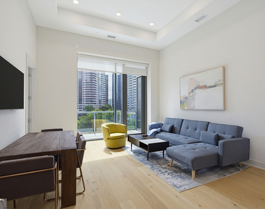 40 12th Street - Photo Thumbnail 9
