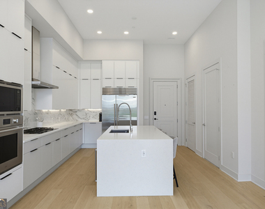 40 12th Street - Photo Thumbnail 6