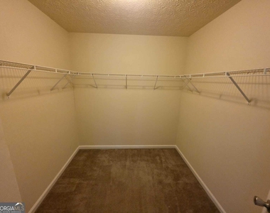 4332 Park Gate Drive - Photo Thumbnail 19