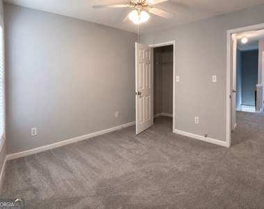 2268 White Alder Drive - Photo Thumbnail 12