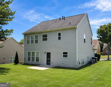 2268 White Alder Drive - Photo Thumbnail 1