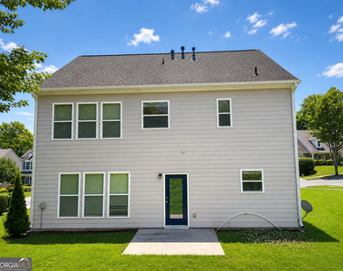 2268 White Alder Drive - Photo Thumbnail 2