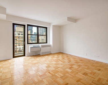 350 West 51st Street - Photo Thumbnail 2
