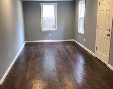 32 Frazee Place - Photo Thumbnail 3