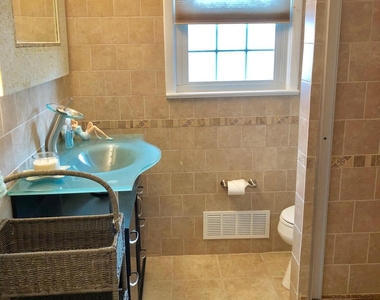 213 Washington Avenue - Photo Thumbnail 6