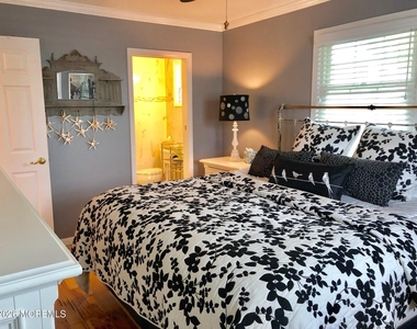 213 Washington Avenue - Photo Thumbnail 10