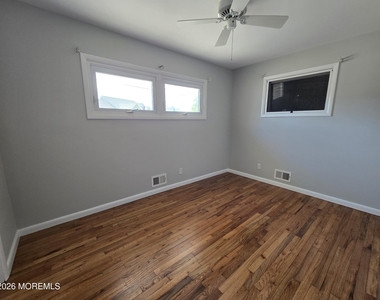 106 E Granada Drive - Photo Thumbnail 10