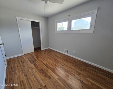 106 E Granada Drive - Photo Thumbnail 11