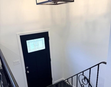 2133 Bridge Avenue - Photo Thumbnail 1