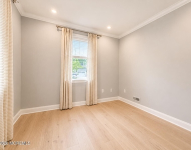 22 Chapel Lane - Photo Thumbnail 7