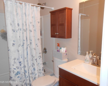 63 Gregg Drive - Photo Thumbnail 16