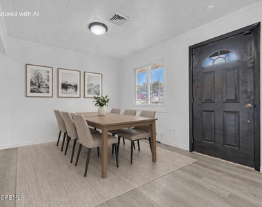 405 Terrace Avenue - Photo Thumbnail 3