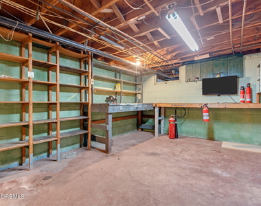 405 Terrace Avenue - Photo Thumbnail 32