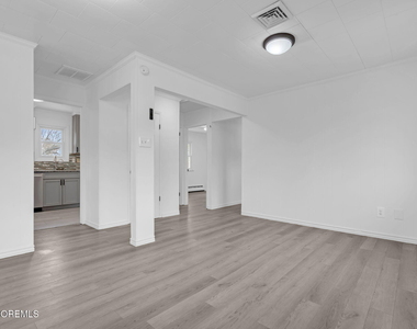 405 Terrace Avenue - Photo Thumbnail 25