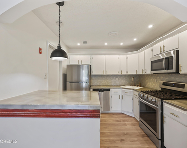 18-5 Augusta Court - Photo Thumbnail 10