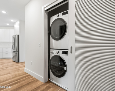 185 Morris Avenue - Photo Thumbnail 6