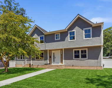 19 Roslyn Drive - Photo Thumbnail 2