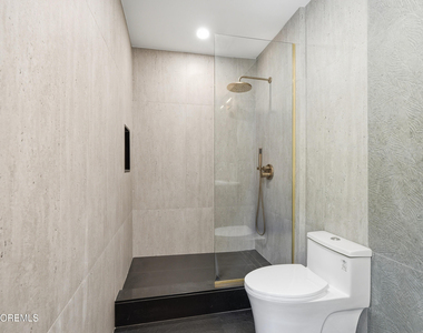 19 Roslyn Drive - Photo Thumbnail 20