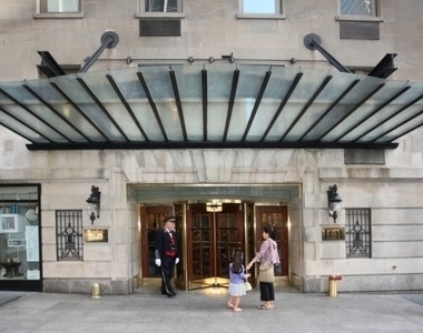West 55th Street - Photo Thumbnail 9