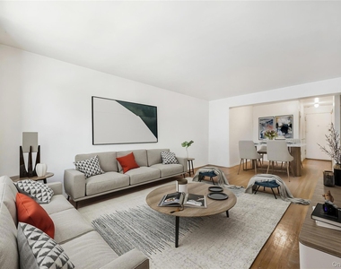 1st Avenue - Photo Thumbnail 2