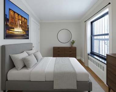 345 West 53rd Street - Photo Thumbnail 5