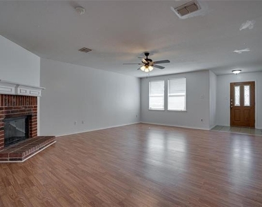 13165 Barbarosa Drive - Photo Thumbnail 3